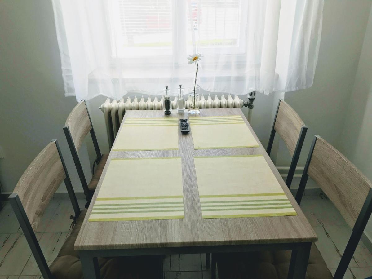 Apartament Apartman Na Namesti Opočno Zewnętrze zdjęcie