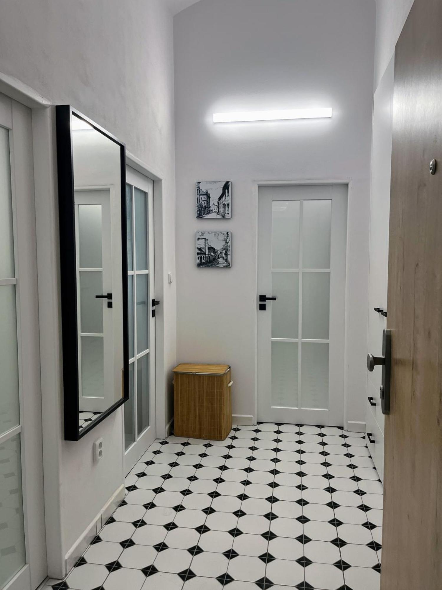 Apartament Apartman Na Namesti Opočno Zewnętrze zdjęcie