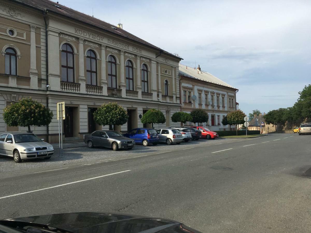 Apartament Apartman Na Namesti Opočno Zewnętrze zdjęcie